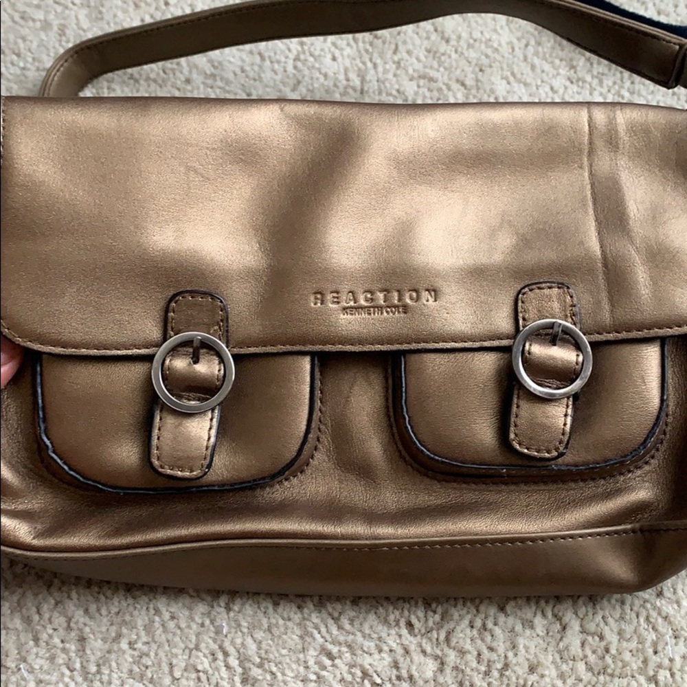 Kenneth Cole Reaction Shoulder Bag